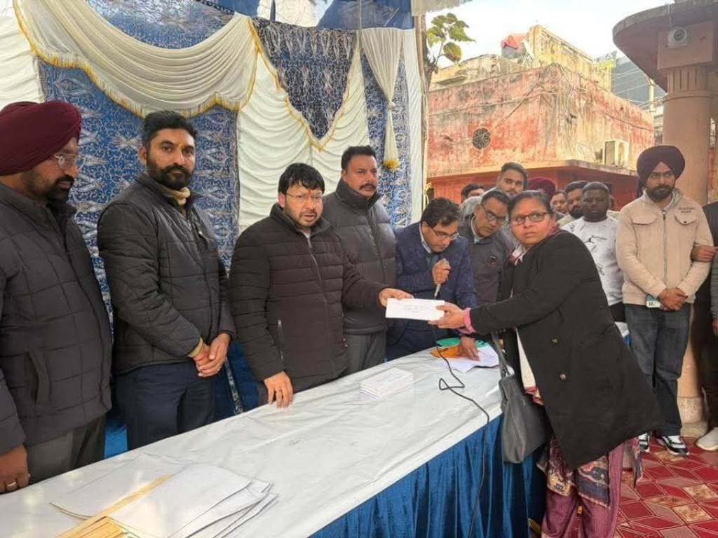 Cabinet Minister Dr Ravjot Singh provides financial assistance to 67 needy families for construction of houses